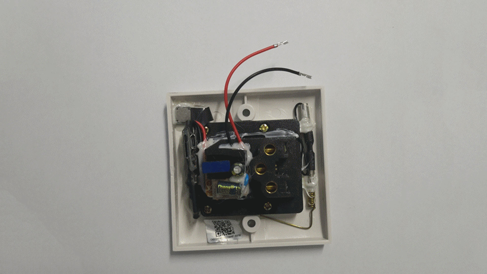 潮州首宗非法銷售竊聽、竊照專用器材案成功破獲，有多少人中招？