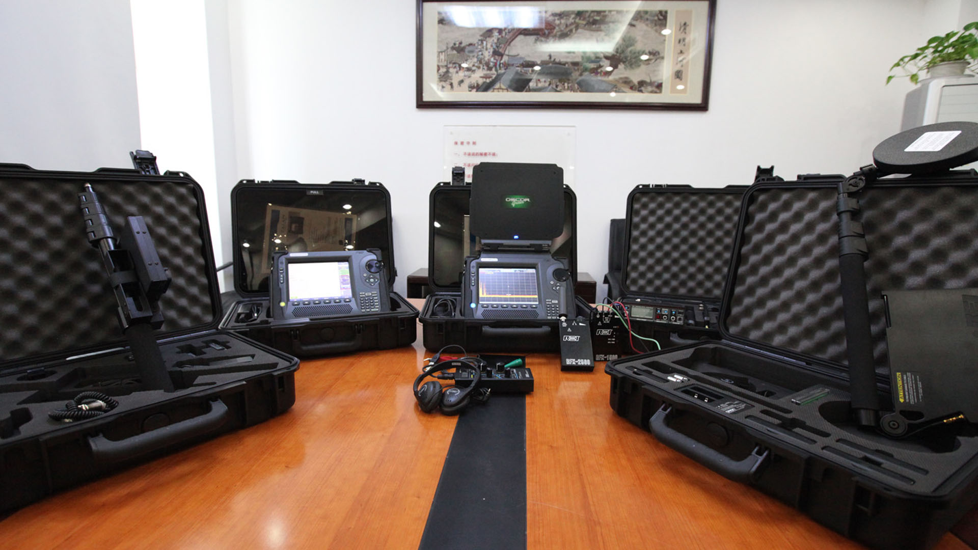 反竊聽設(shè)備都是用來(lái)排查哪些竊聽器材的呢？