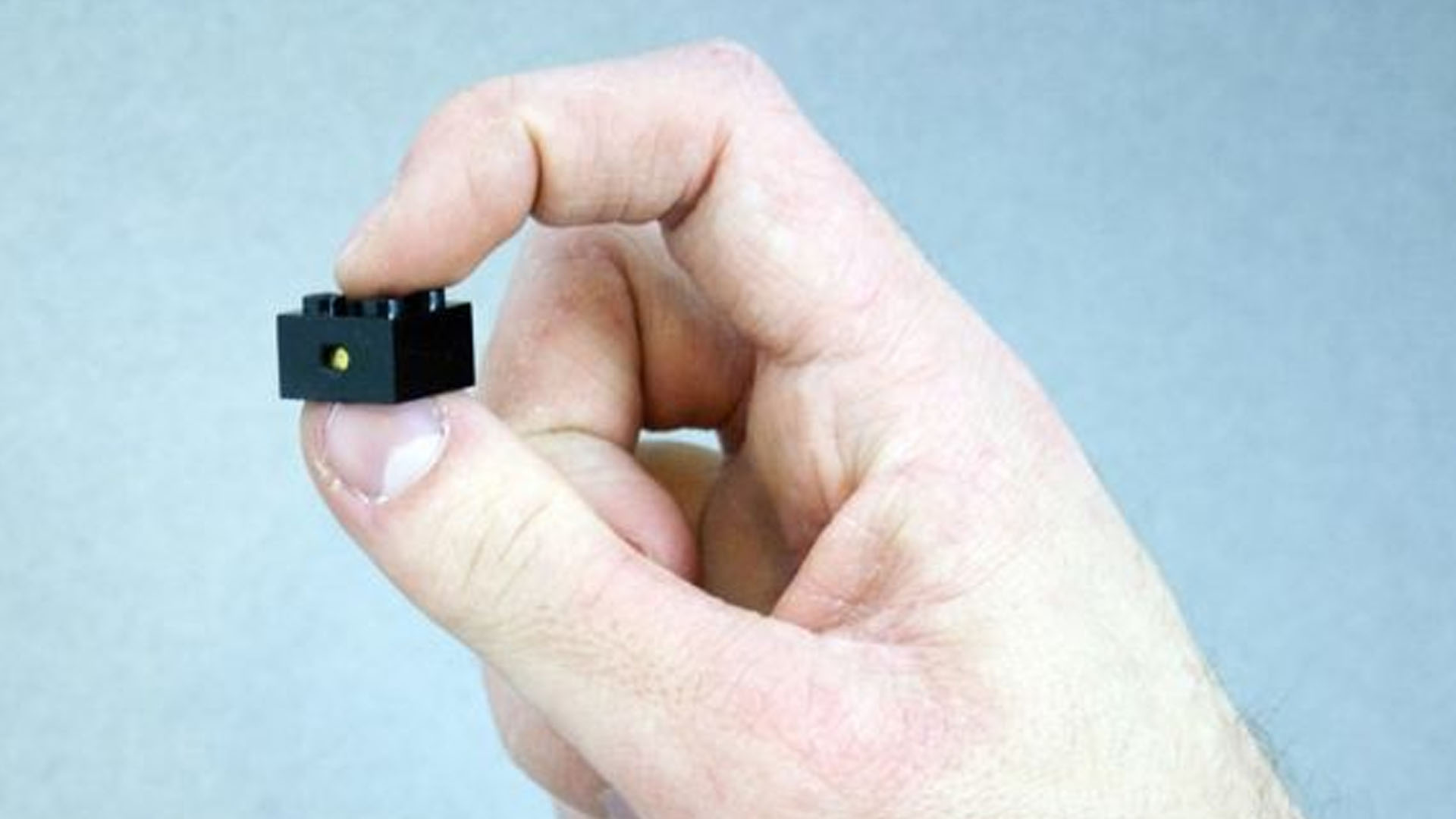 你的個(gè)人隱私正在被隱藏針孔攝像頭揭開(kāi)！