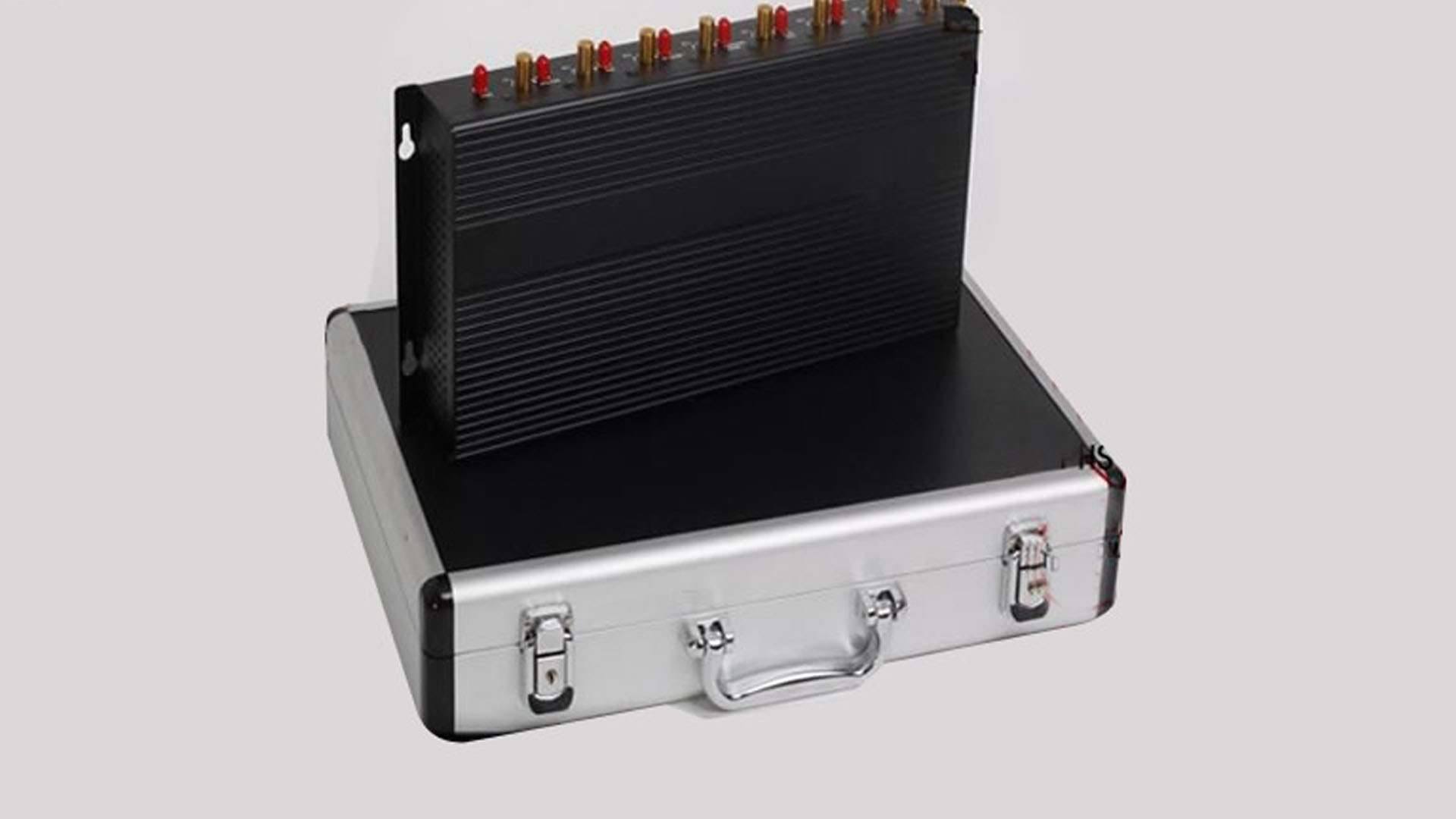 手機(jī)信號(hào)屏蔽器的功率大小會(huì)影響屏蔽效果嗎？